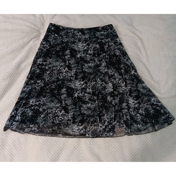 Whimsigoth Grunge Womens Flowy Mesh Skirt‎ Sz M  Black Gray White Lined Stretch - Picture 1 of 9